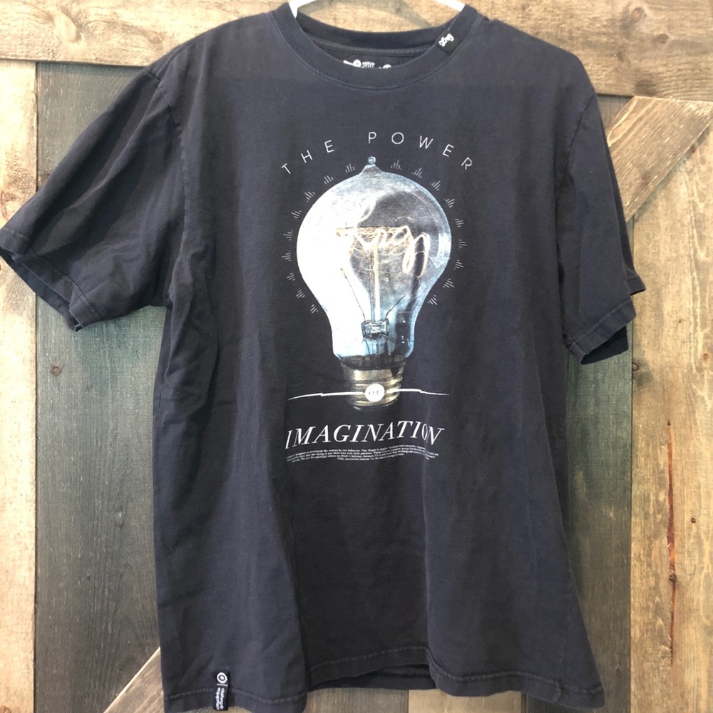 Men’s Large LRG Shirt